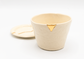 金継ぎとは？金泥を使った金継ぎの魅力をおさらいします！